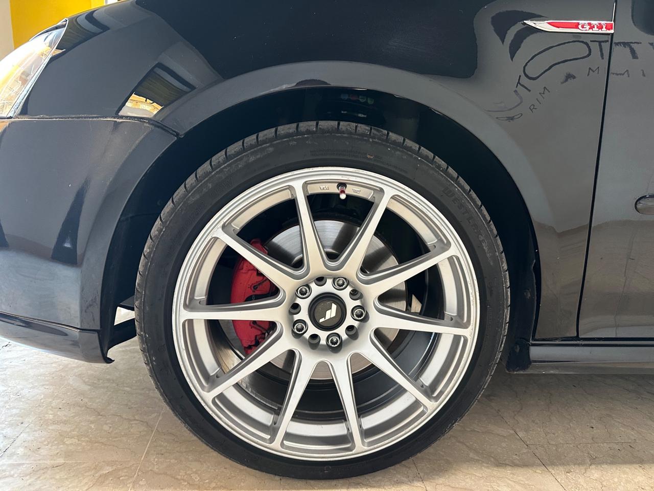 Volkswagen Golf GTI Golf V 2.0 16V FSI 3p. Sportline