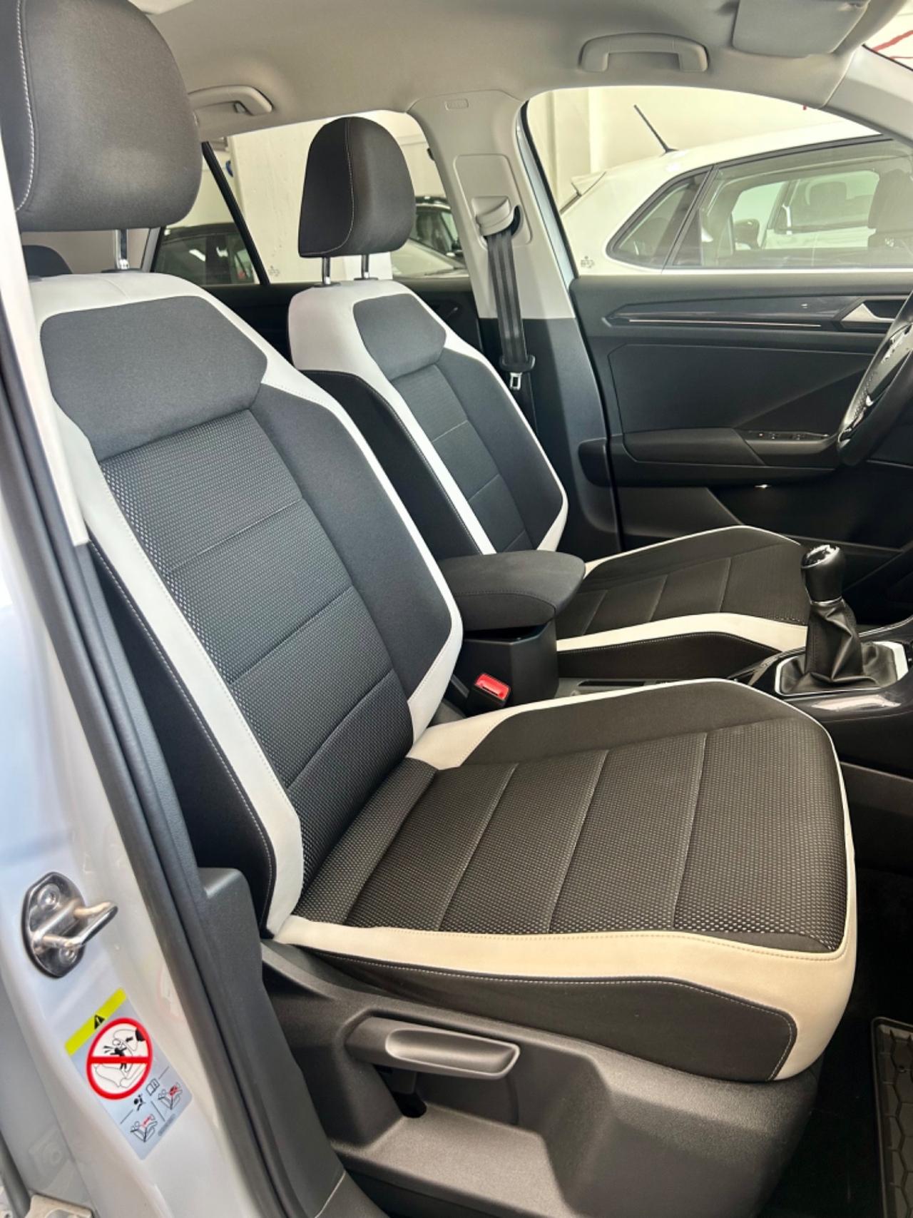 VW T-Roc FULL OPTIONAL finanziabile