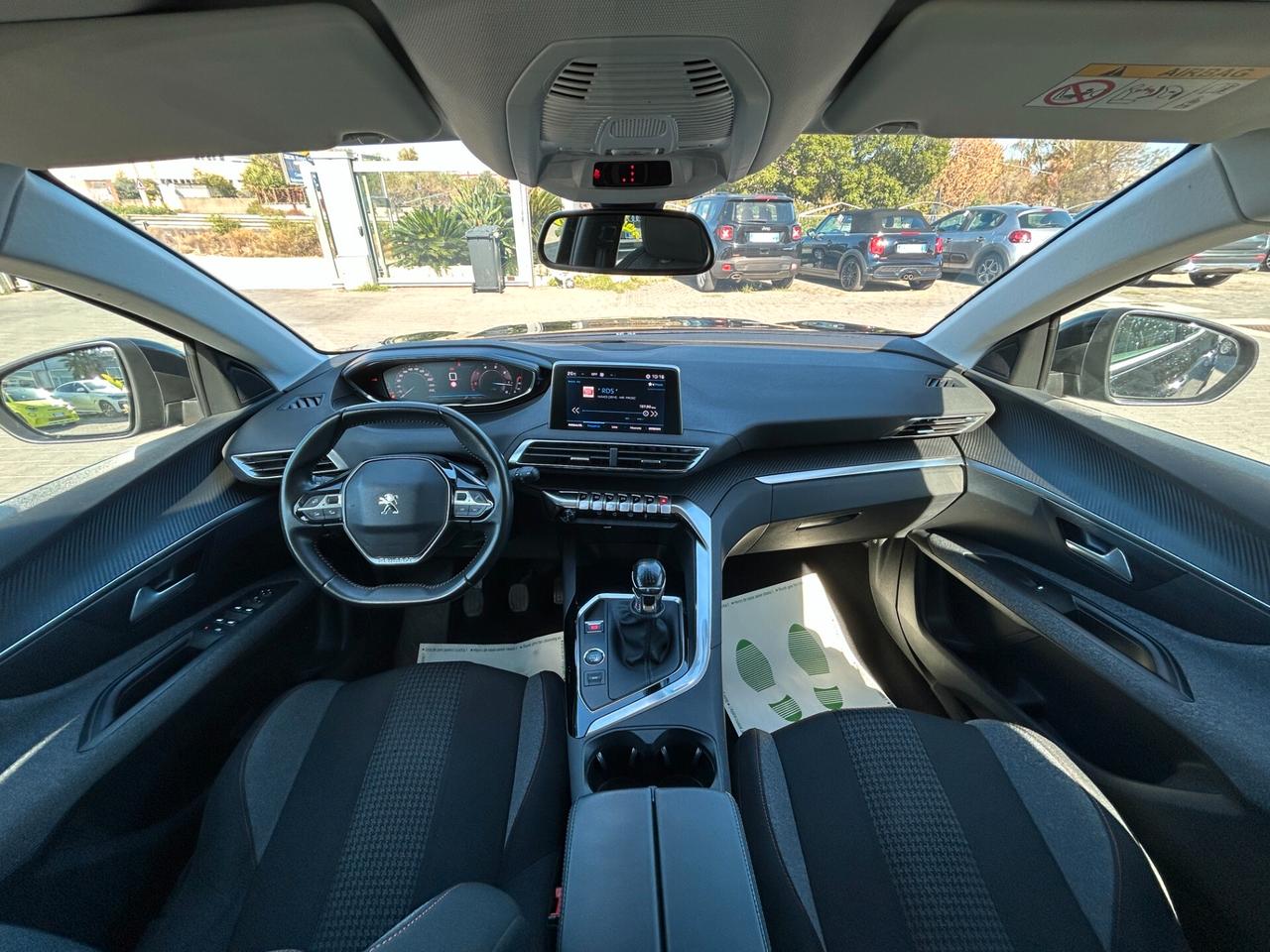 Peugeot 3008 1.5 bluehdi Active Pack