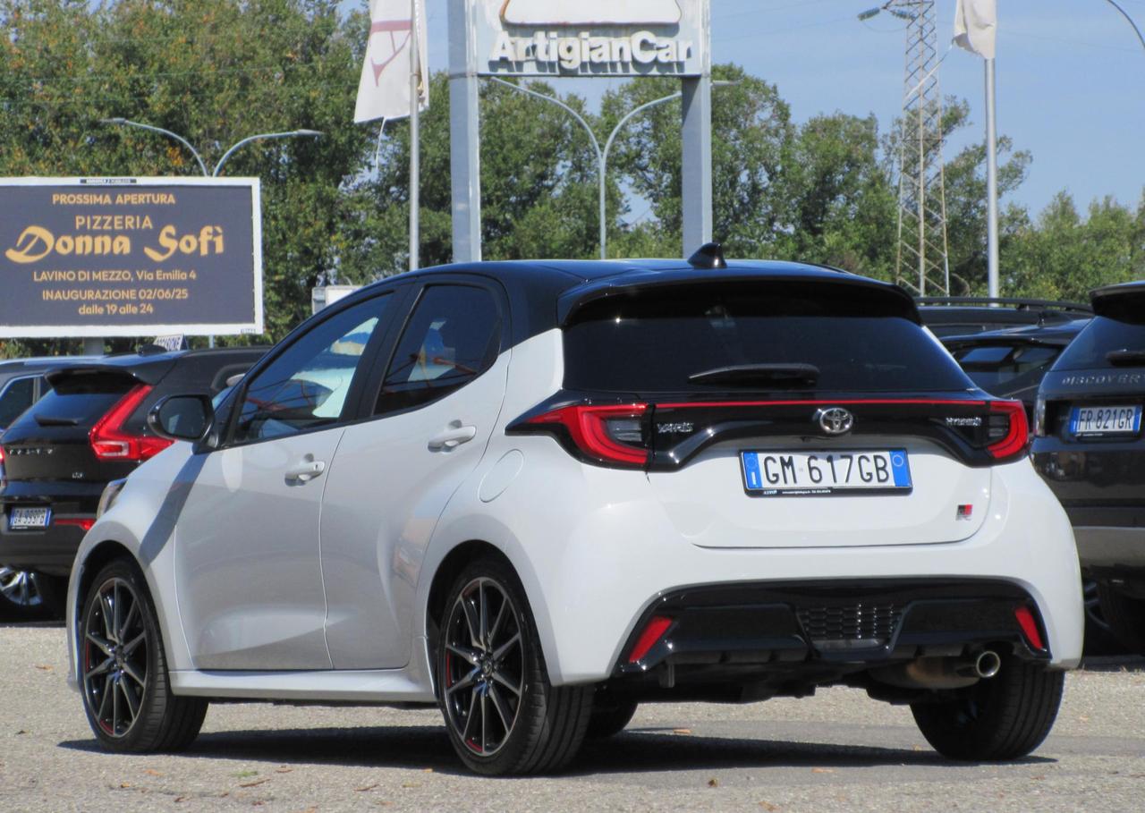 Toyota Yaris 1.5h GR Sport