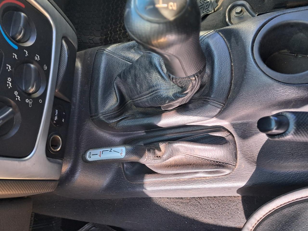 Jeep Cherokee 2.5 autocarro (gancio traino)