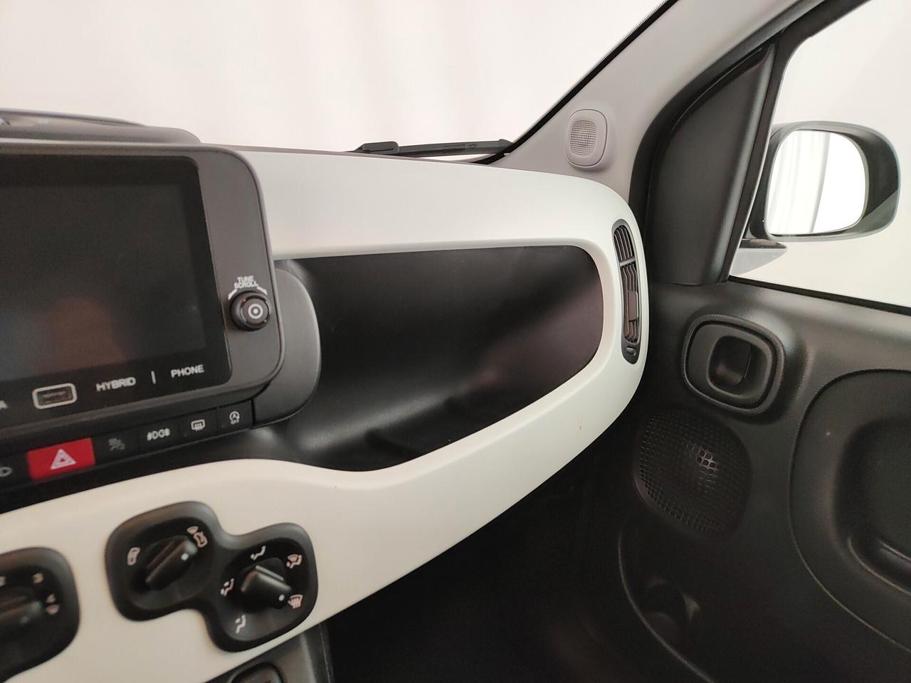 Fiat Panda 1.0 FireFly S&S Hybrid Pandina