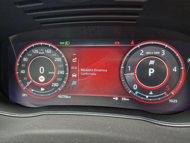 Jaguar E-Pace 2.0D I4 163CV AWD Auto R-Dynamic SE GANCIO TRAINO