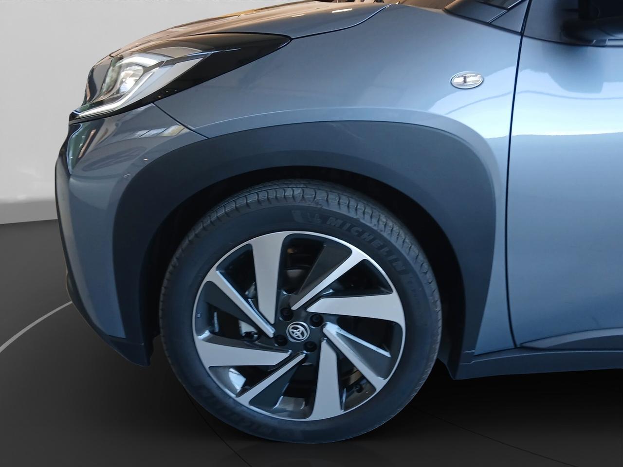 Toyota Aygo X 1.0 VVT-i 72 CV 5 porte Lounge