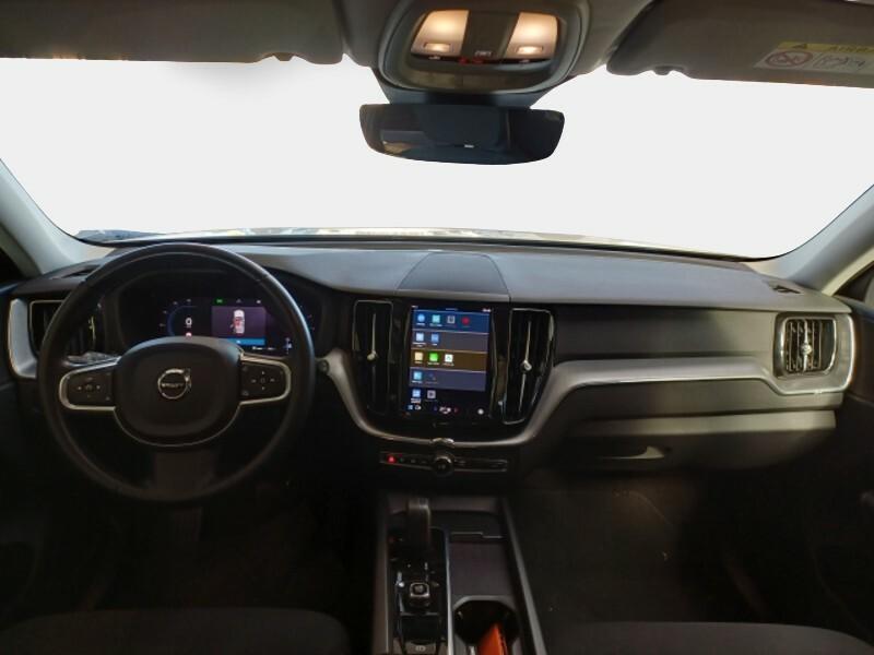 VOLVO XC60 B4 D AWD automatico Momentum Pro MY22