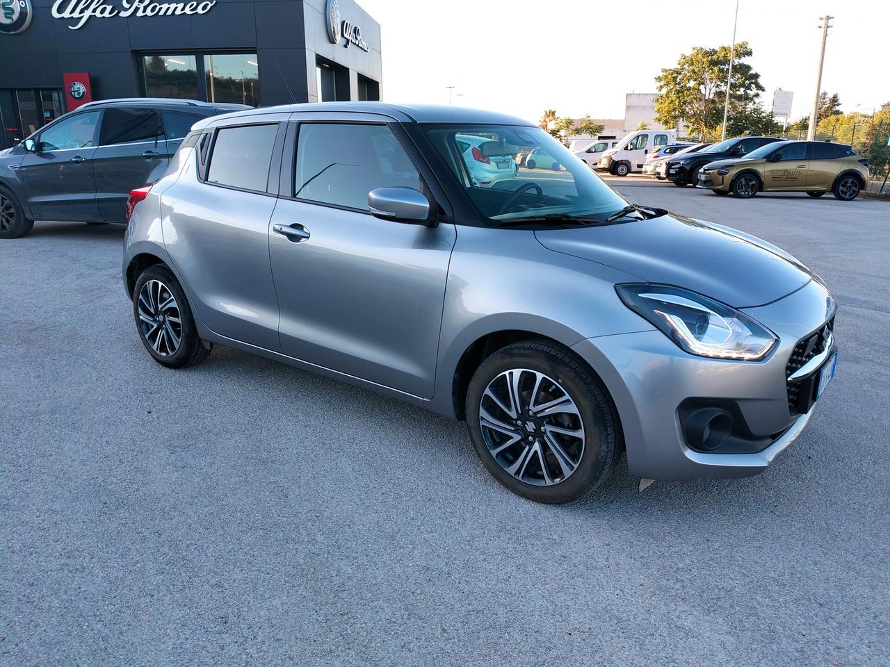 Suzuki Swift 1.2 Hybrid Top