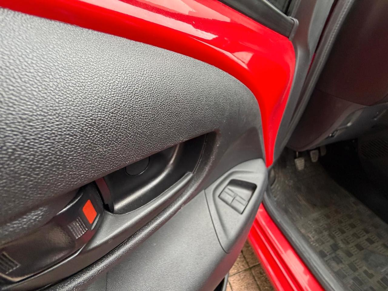 Peugeot 108 5 porte Allure 16.000KM