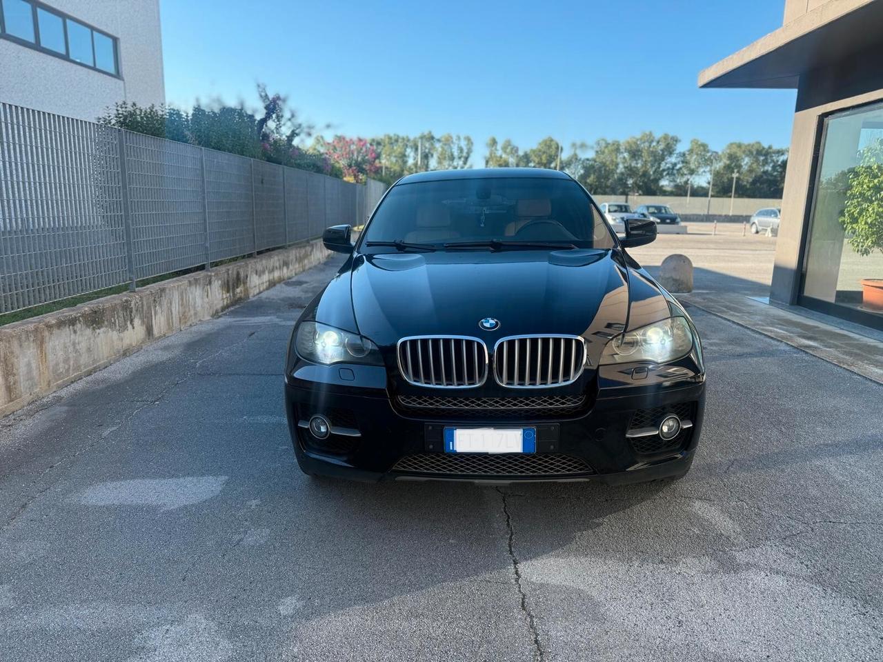 BMW X6 3.0 D 5 POSTI 2010 12 MESI DI GARANZIA