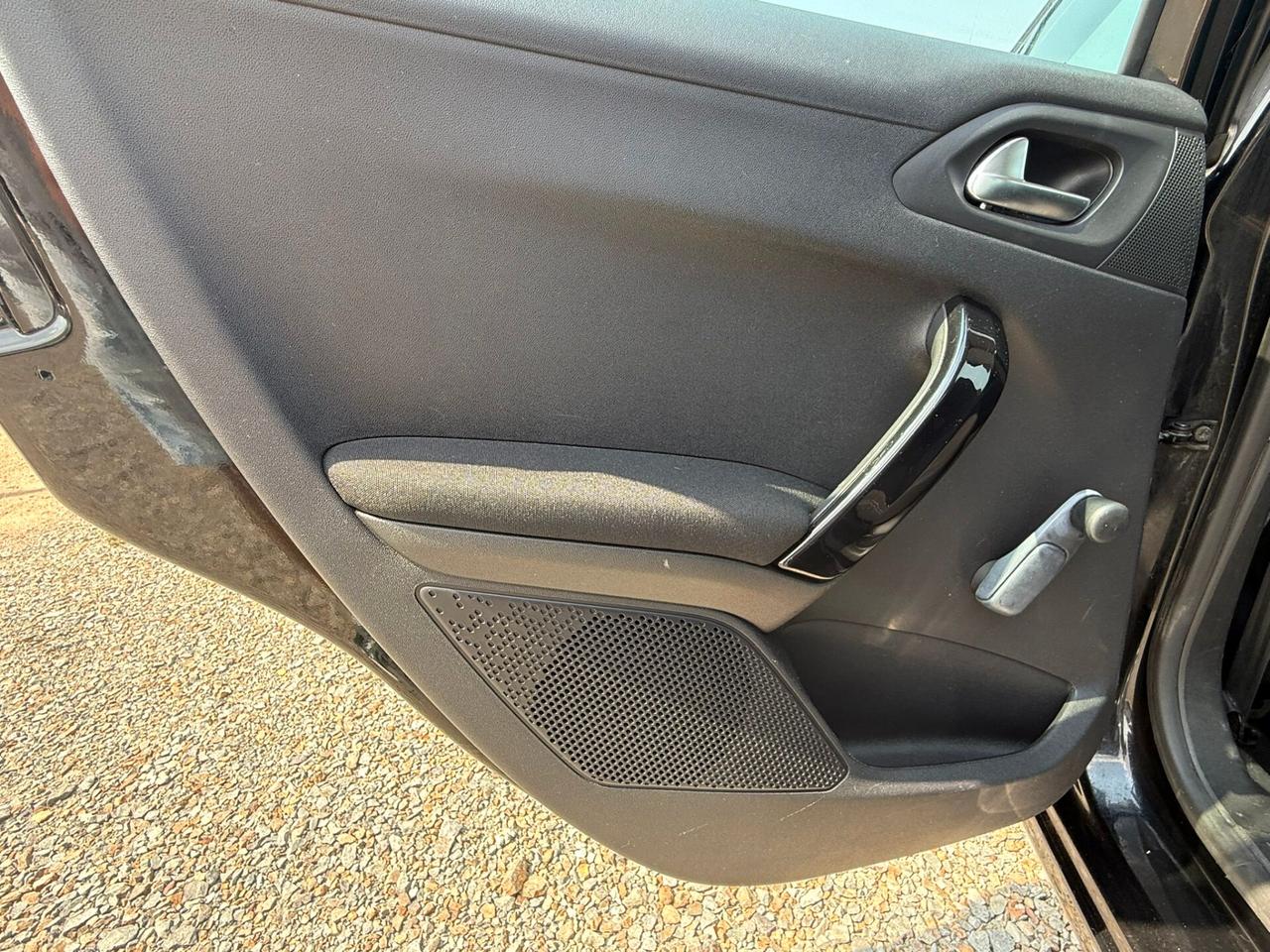 Peugeot 208 BlueHDi 75 5 porte Active