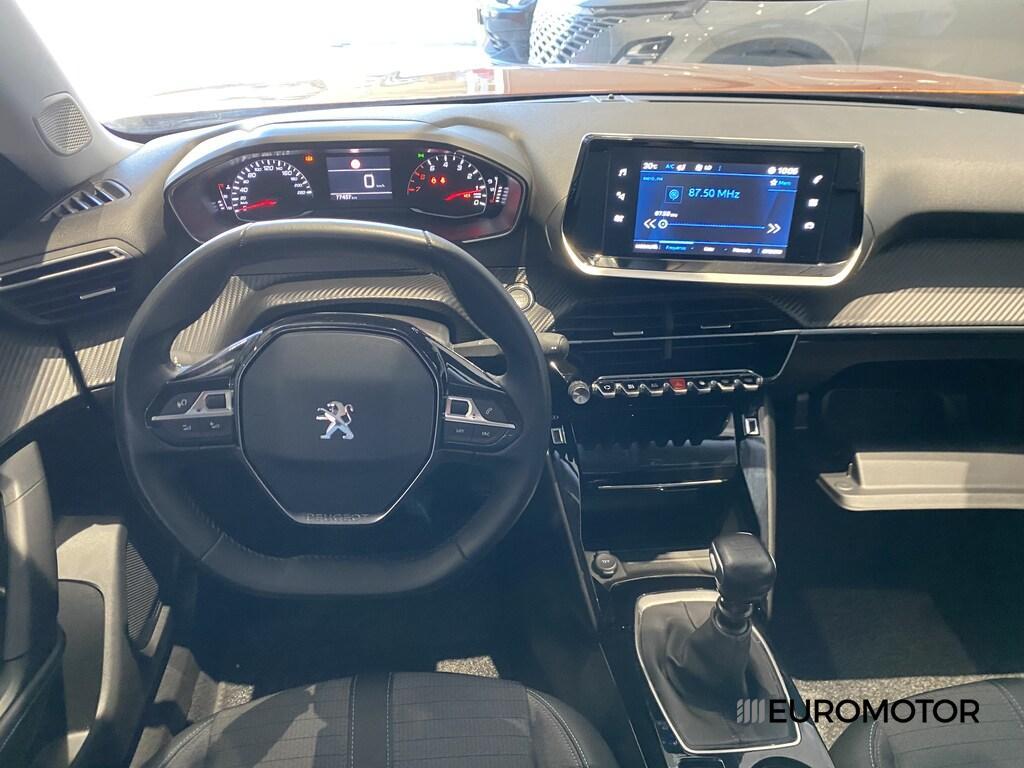 Peugeot 2008 1.2 PureTech Allure