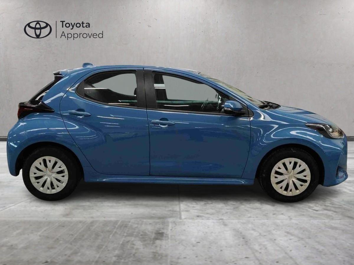 TOYOTA Yaris 4ª serie - Yaris 1.0 5 porte Business