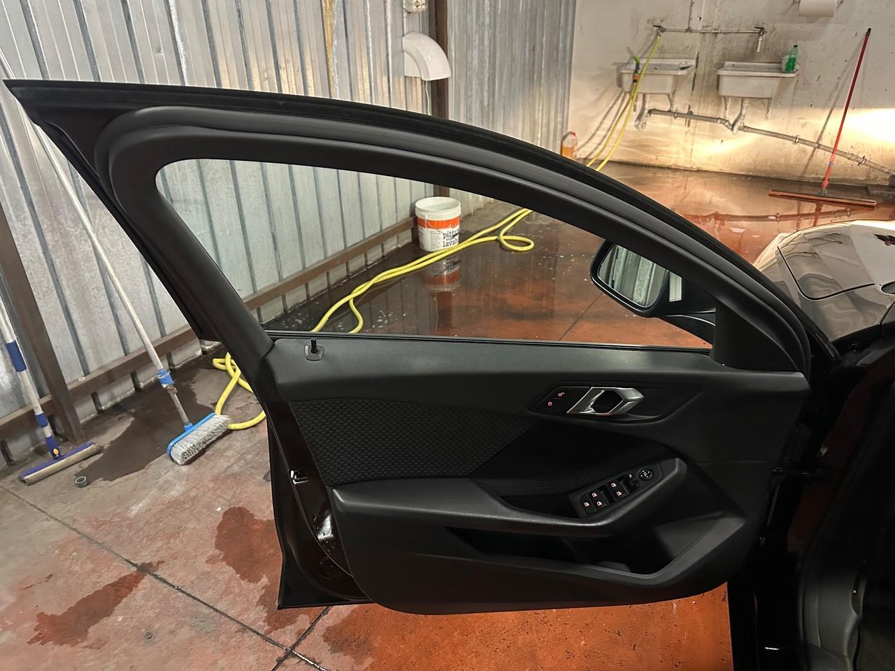 Bmw 116 d 5p. Advantage SPORT