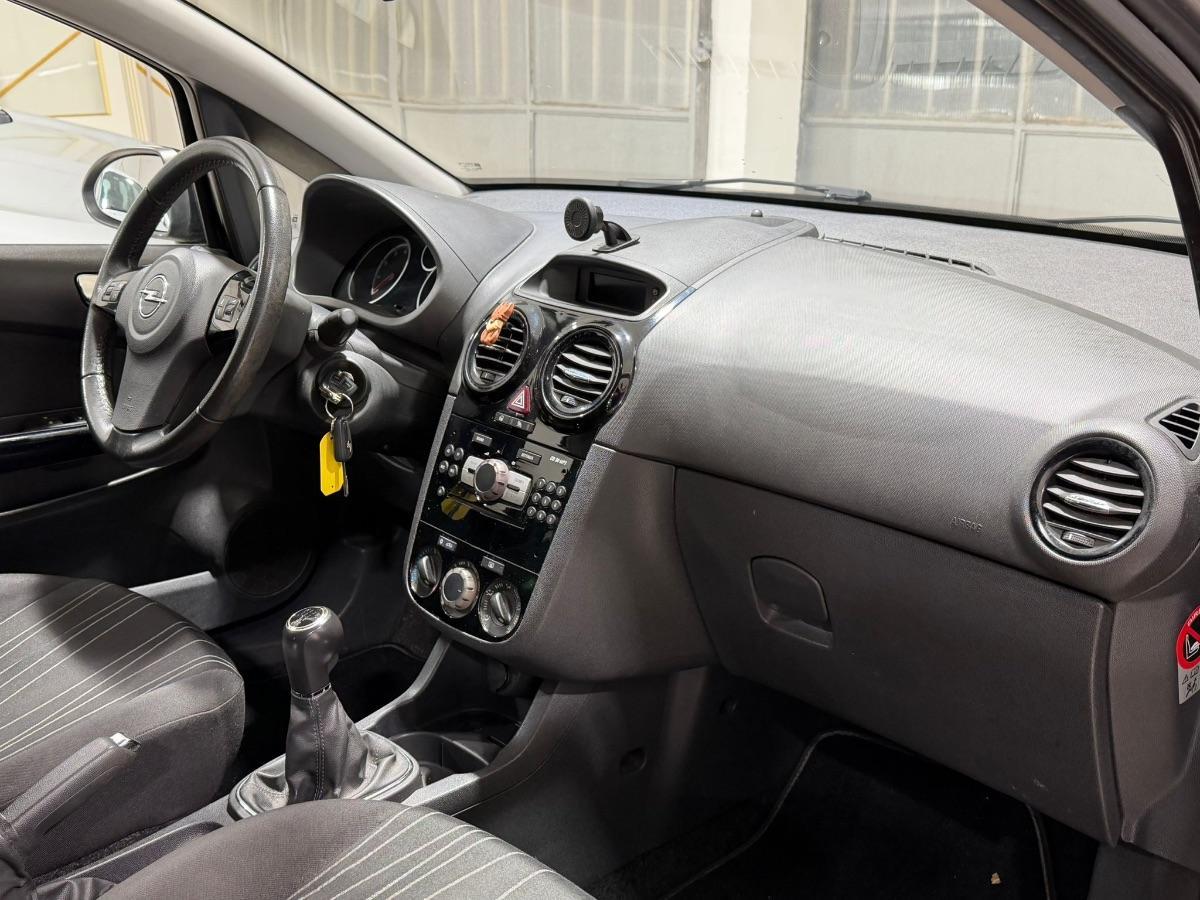 OPEL - Corsa - 1.2 16V 3 porte B-color