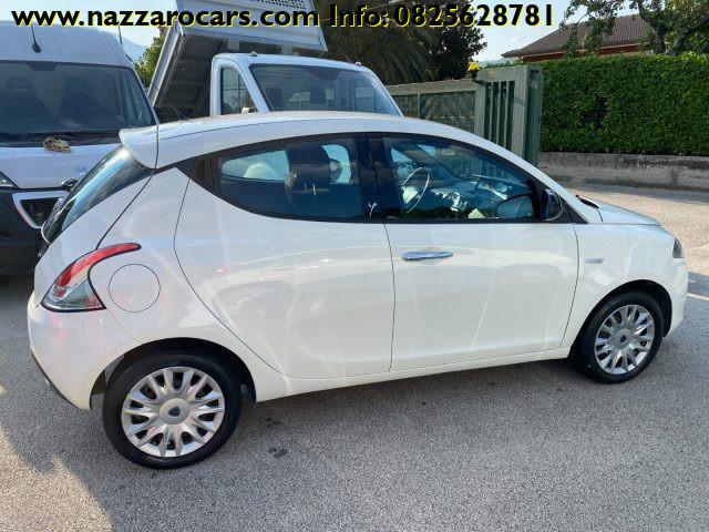 LANCIA Ypsilon 1.2 69 CV 5 porte S&S Gold