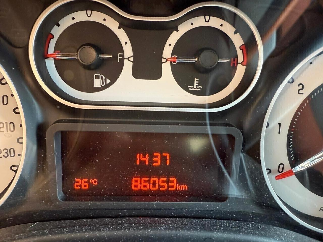 Fiat 500L 86.000KM 1.4 Trekking