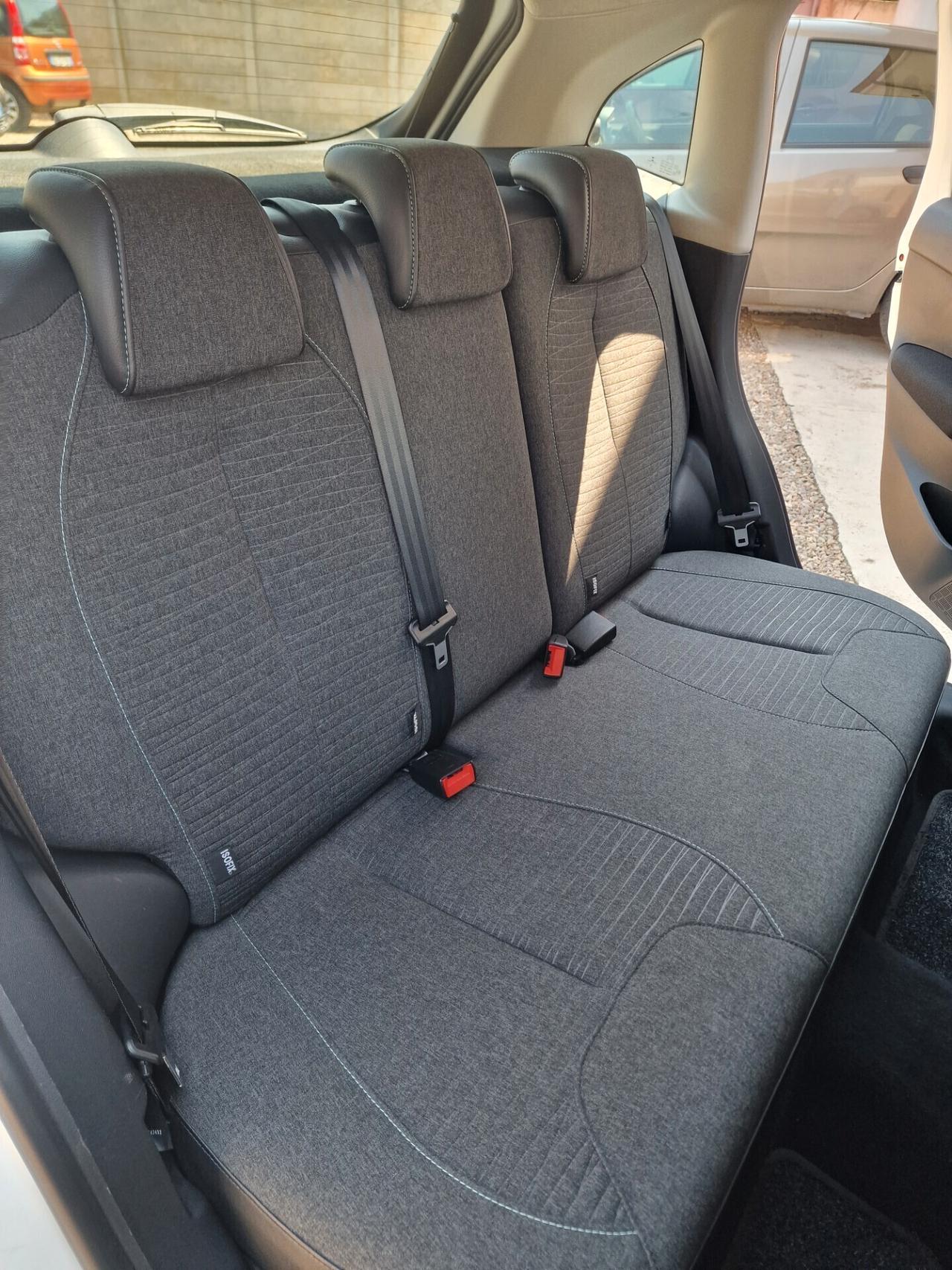 Citroen C3 PureTech 82 Feel Edition distb ok!!