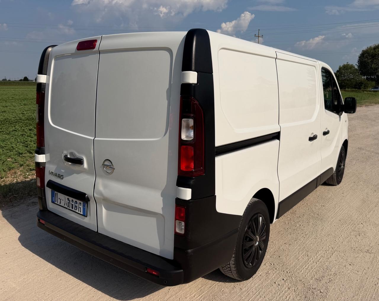 OPEL VIVARO 1.6 DCi FURGONE AUTOCARRO AUTO