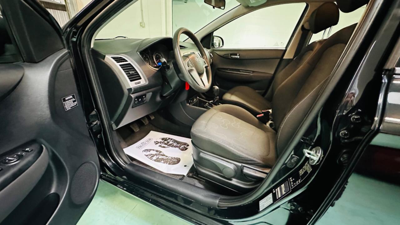 Hyundai i20 1.4 CRDi 5p. (Anche per neopatentati)