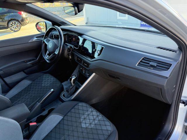 VOLKSWAGEN Taigo DSG R-Line FULL OPTIONAL