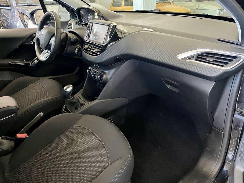 Peugeot 208 5p 1.2 puretech Signature s&s 82cv