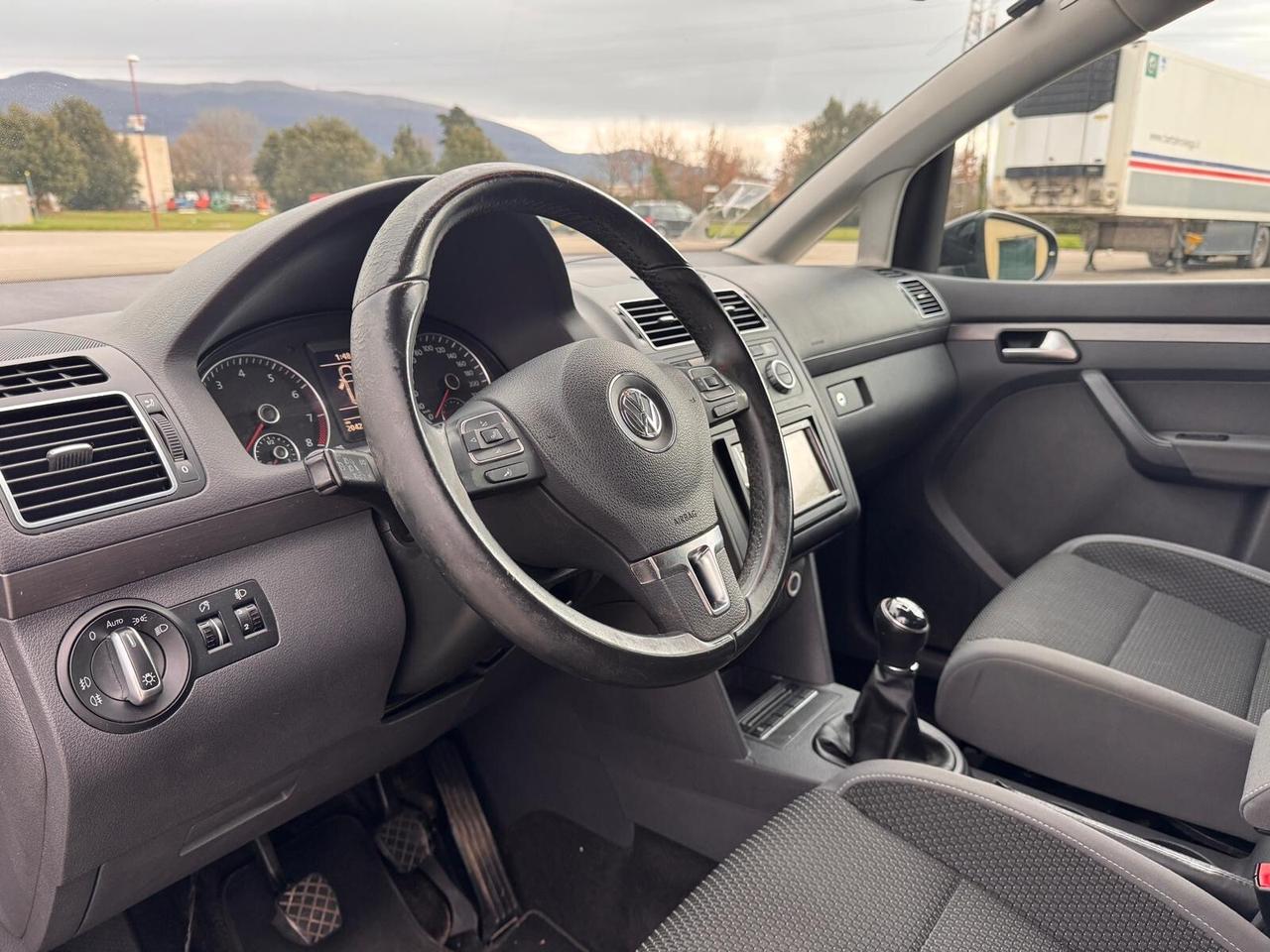 Volkswagen Touran Business 1.4 Highline EcoFuel 7 posti