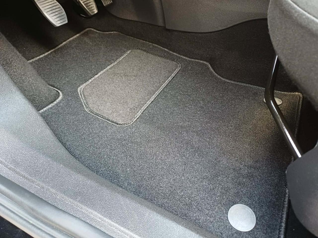 Opel Corsa 1.2 5 porte Innovation