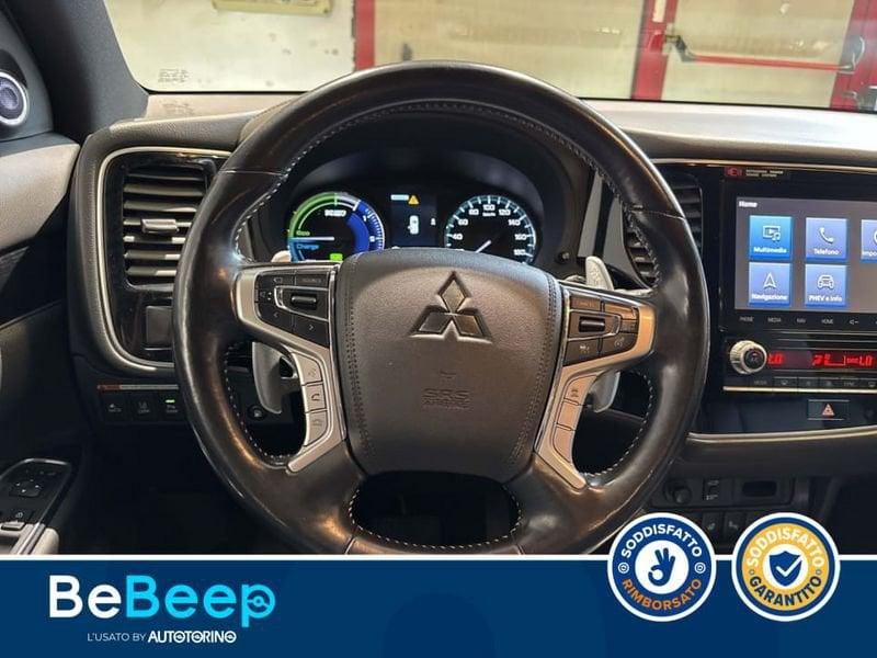 Mitsubishi Outlander PHEV 2.4 DIAMOND 4WD