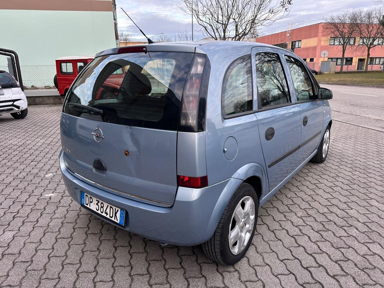 Opel Meriva 1.6 16V Cosmo