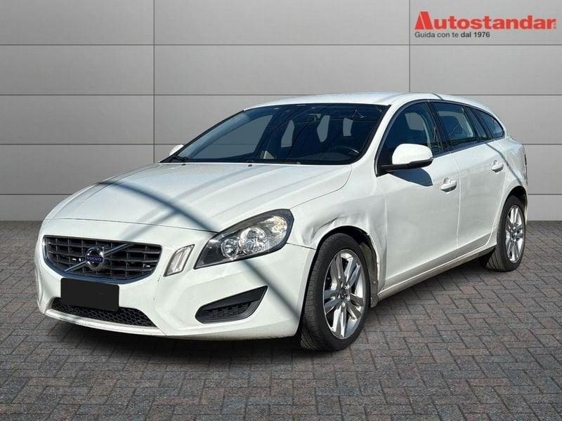 Volvo V60 (2010-2018) D3 Geartronic Momentum