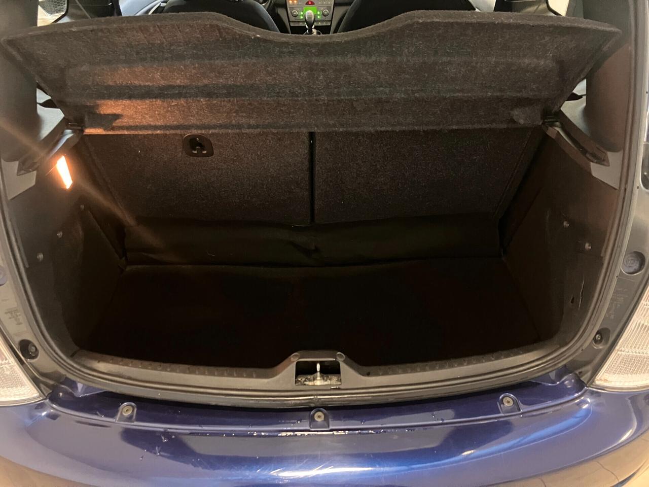 Lancia Ypsilon 1.4 16v Platino NEOPATENTATI