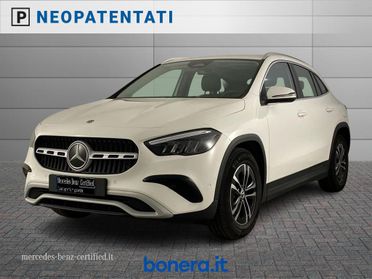 Mercedes GLA 180 180 D Advanced 8G-DCT