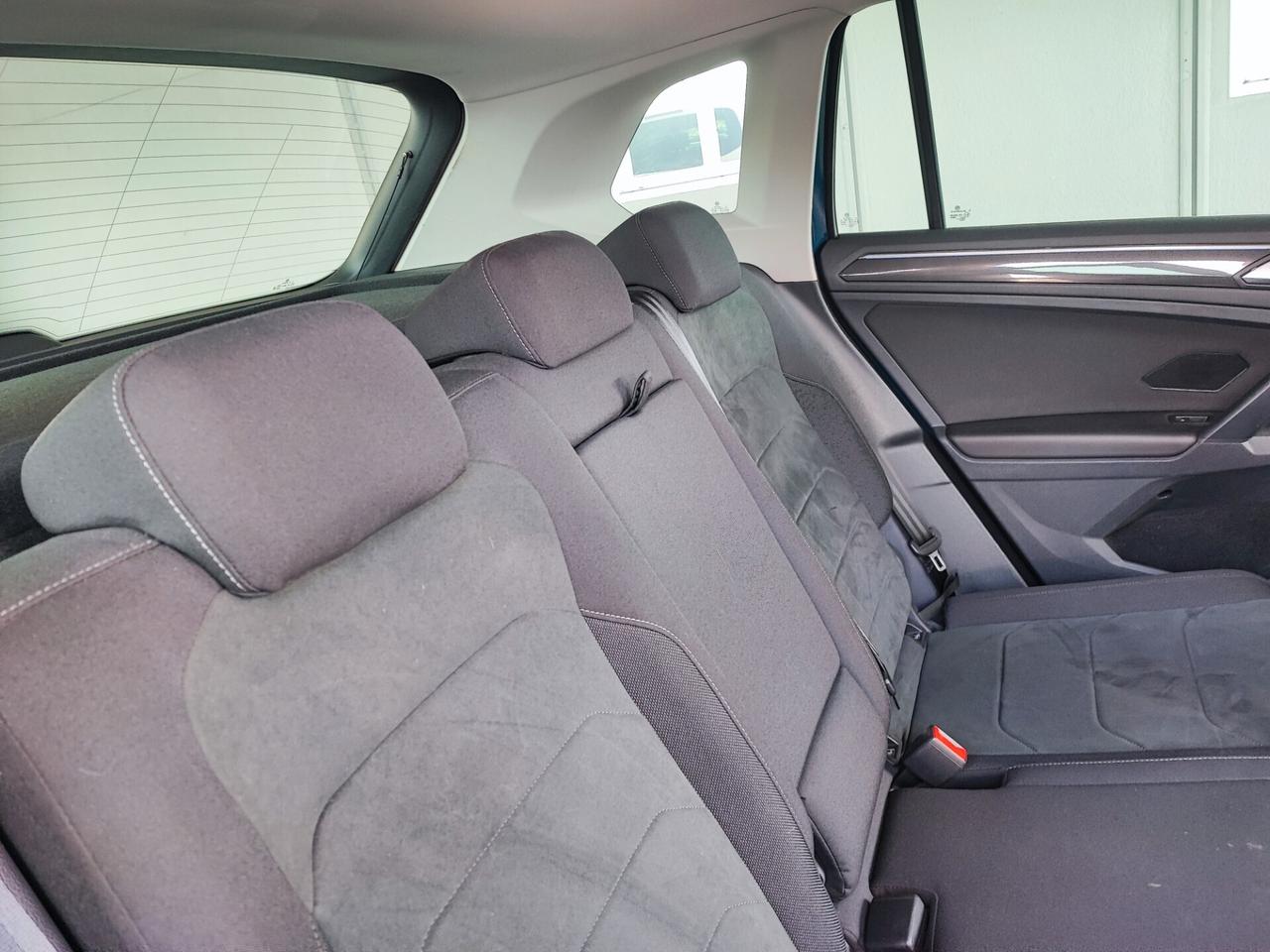 Volkswagen Tiguan 2.0 TDI 150 CV SCR DSG 4MOTION Elegance