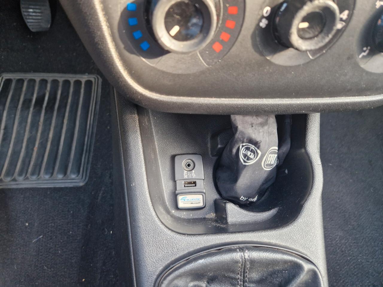 Fiat Punto Evo 1.4 77CV Gpl casa madre, LEGGERE