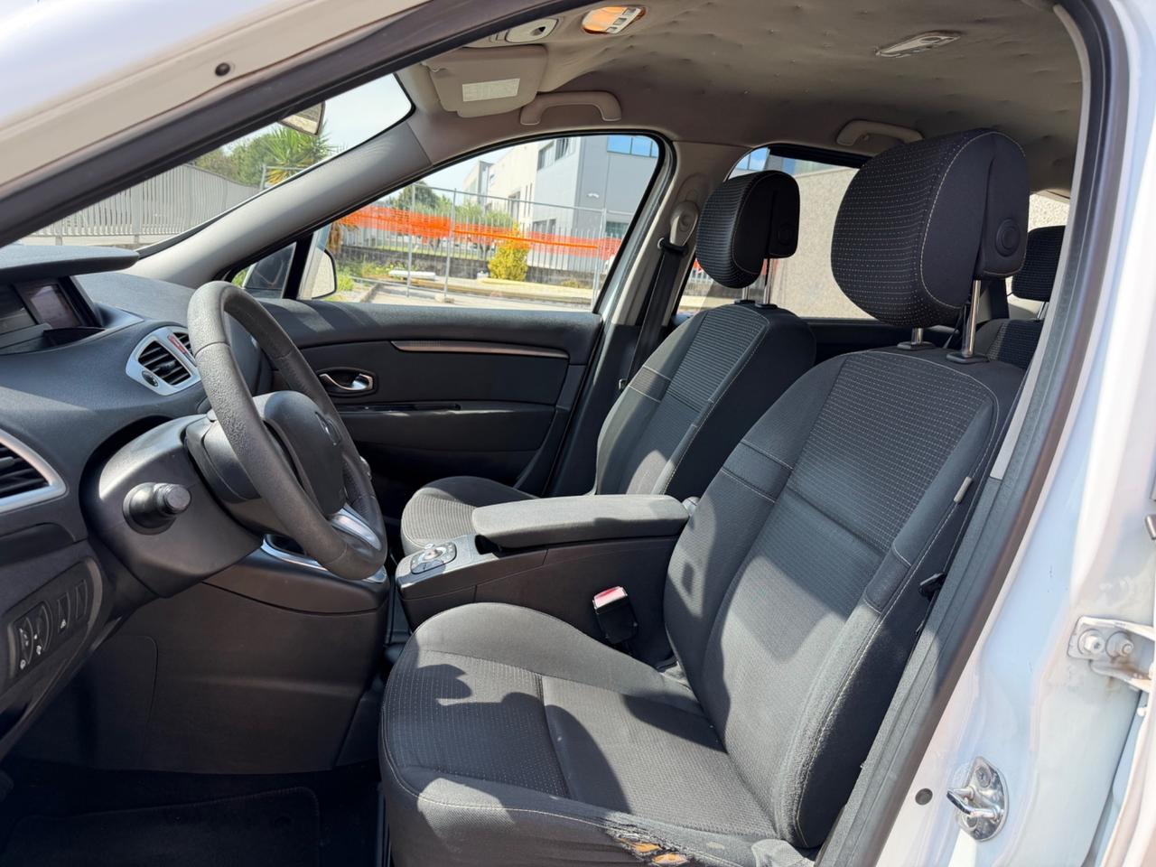 Renault Scenic Scénic X-Mod 1.5 dCi 110CV Dynamique