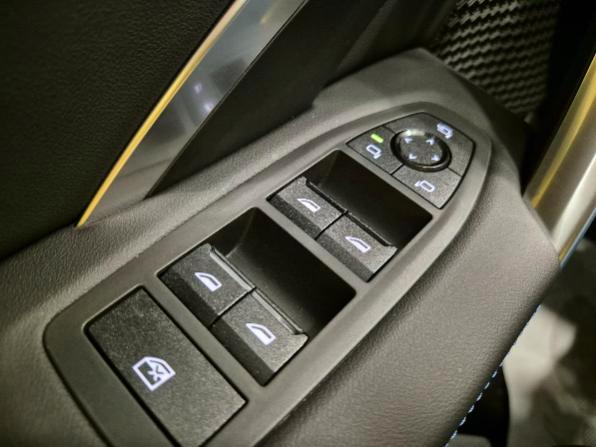 BMW X1 sDrive 18d Msport N1 Autocarro Tetto Ap. Cerchi19