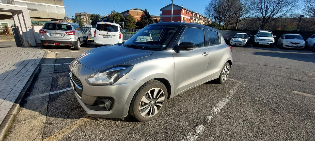 Suzuki Swift 1.2 Hybrid Top