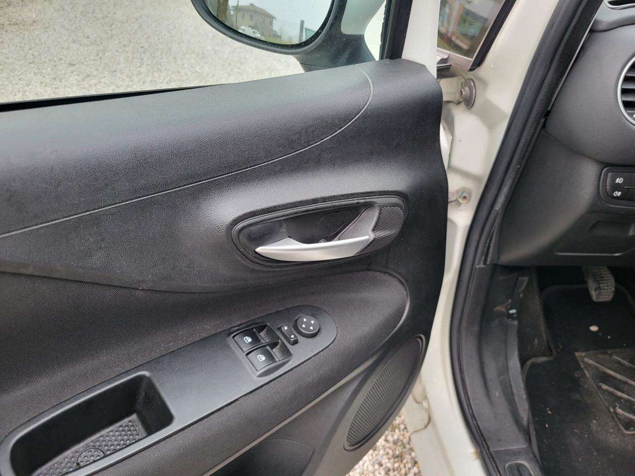 Fiat Grande Punto 1.2 5 porte LOUNGE