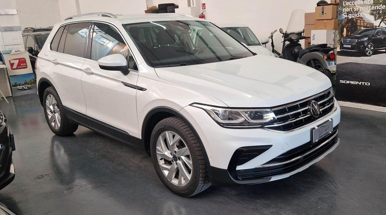 Volkswagen Tiguan 2.0 TDI 150 CV SCR DSG Elegance