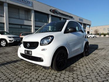 smart fortwo EQ Youngster, Navi, pelle, c. aut