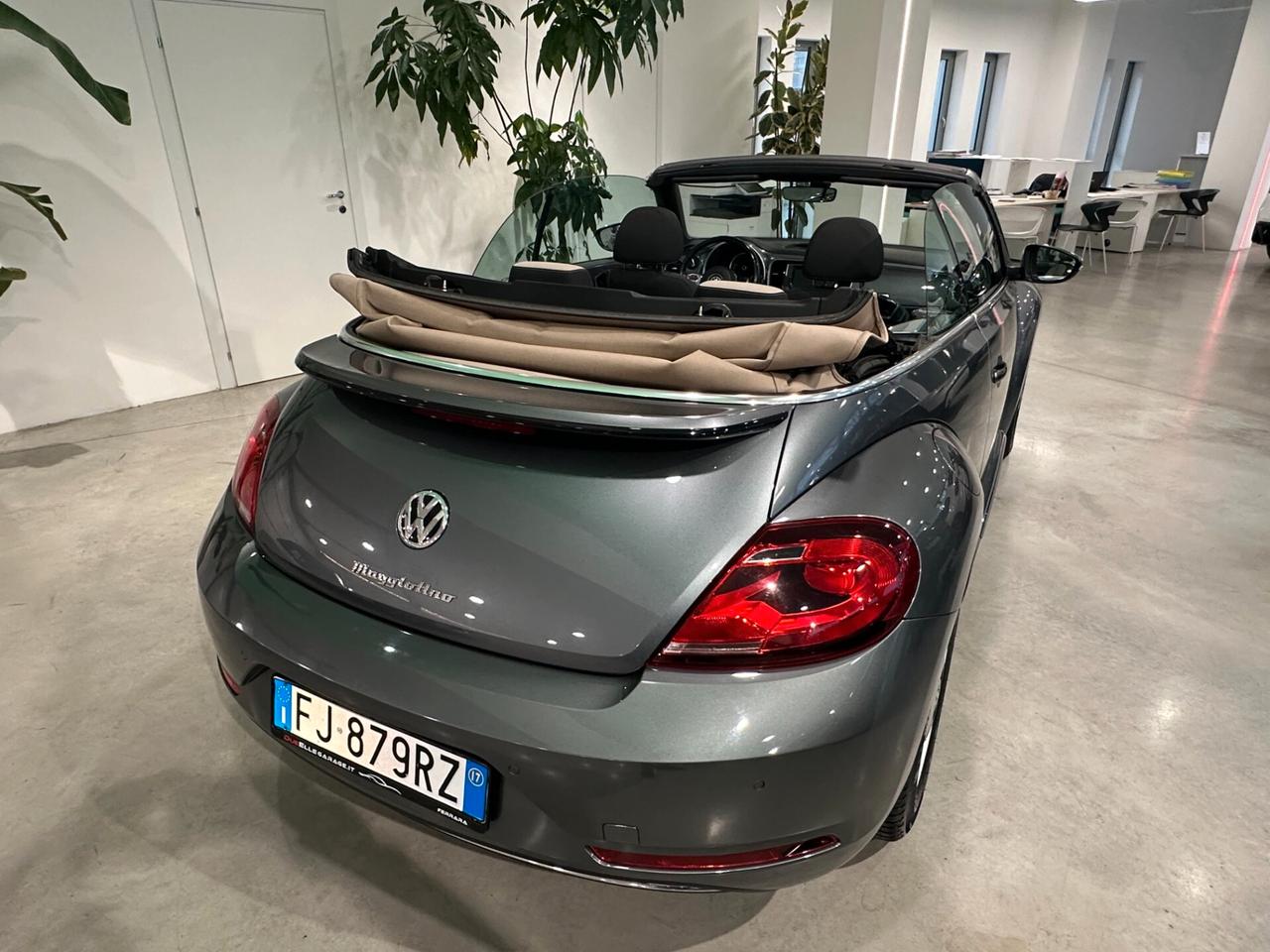 Volkswagen Maggiolino Cabrio 2.0 TDI Design BlueMotion Technology