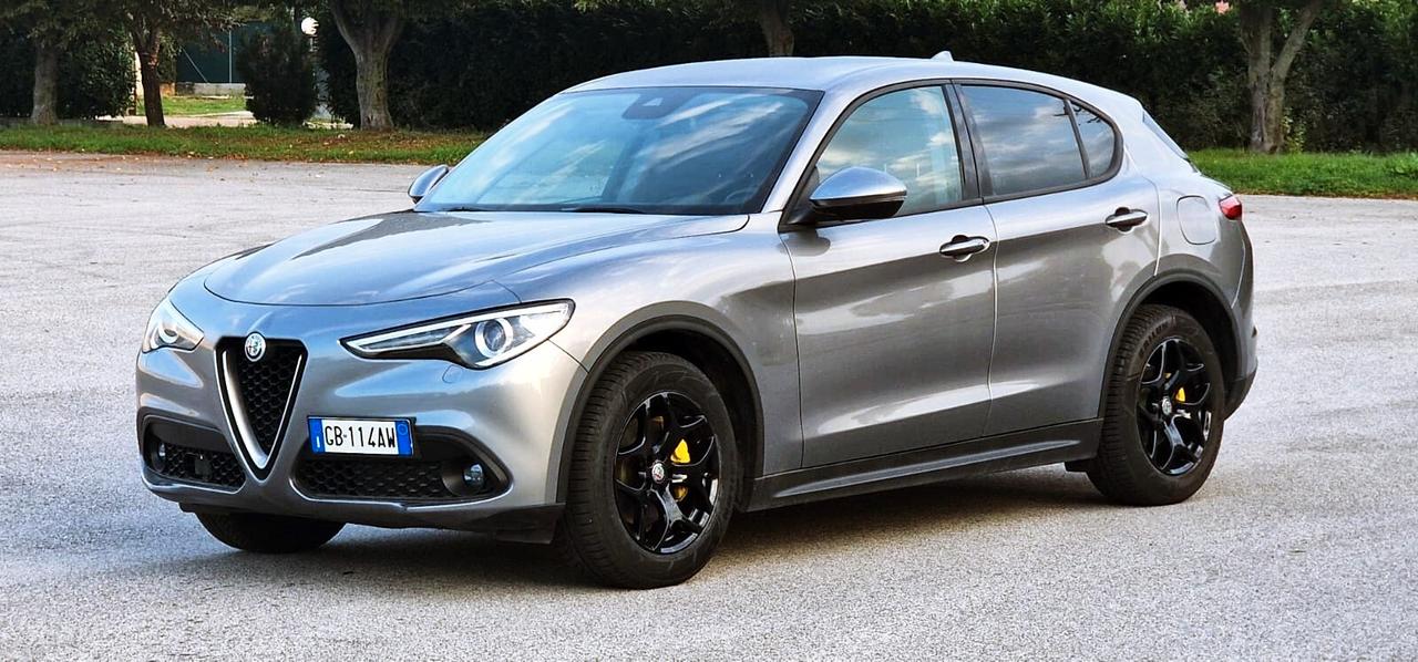 Alfa Romeo Stelvio 2.2 Turbodiesel 190 CV AT8 Q4