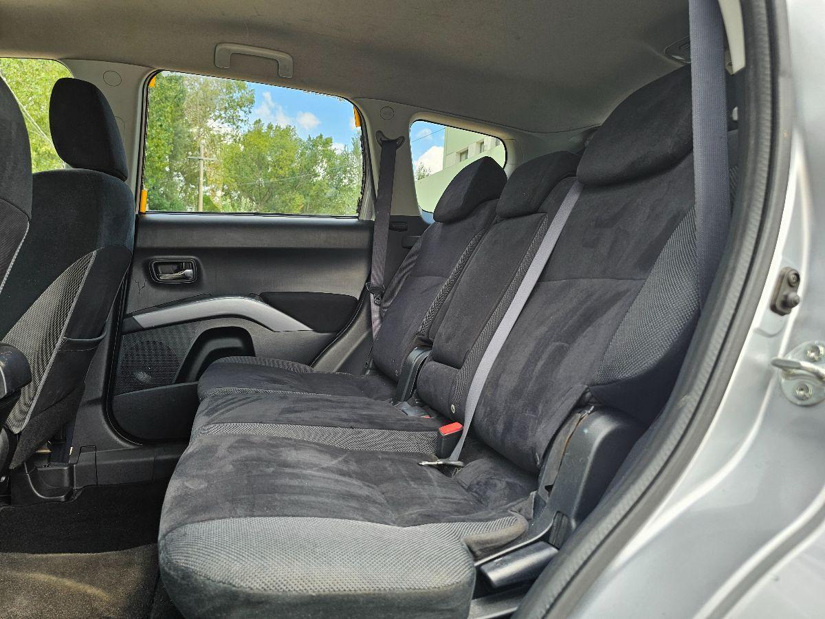 MITSUBISHI OUTLANDER 2.0 DIESEL 7 POSTI 4WD GARANZIA