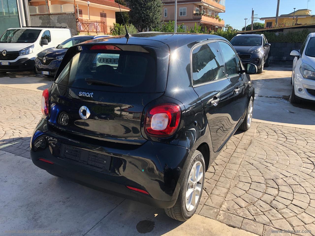 SMART forfour 70 1.0 twinamic Passion