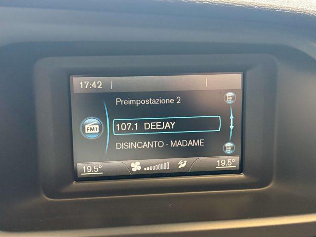 VOLVO V40 V40 II1.6 d2 R-design Kinetic (r-design)