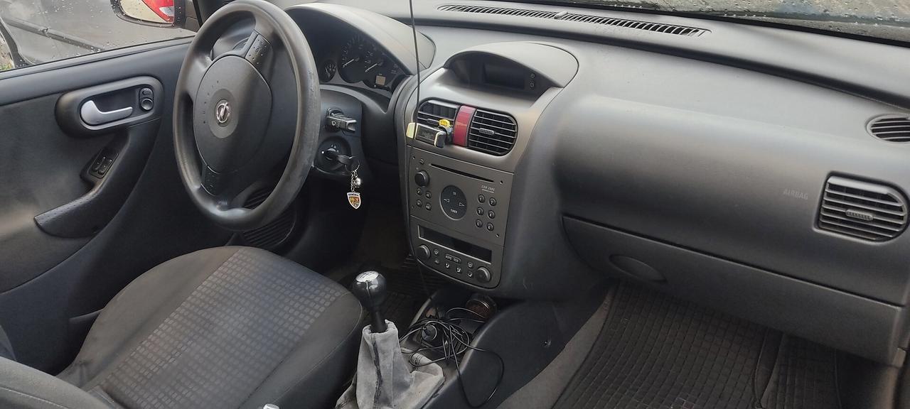 opel corsa 1.2 ottime condizioni