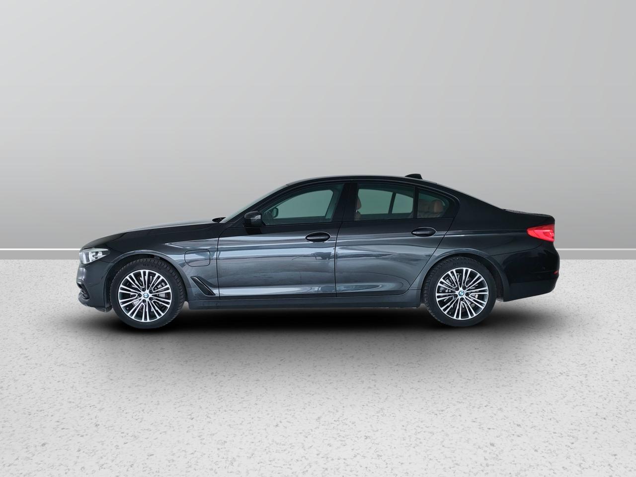BMW Serie 5 G30 2017 Berlina - 530e Sport auto