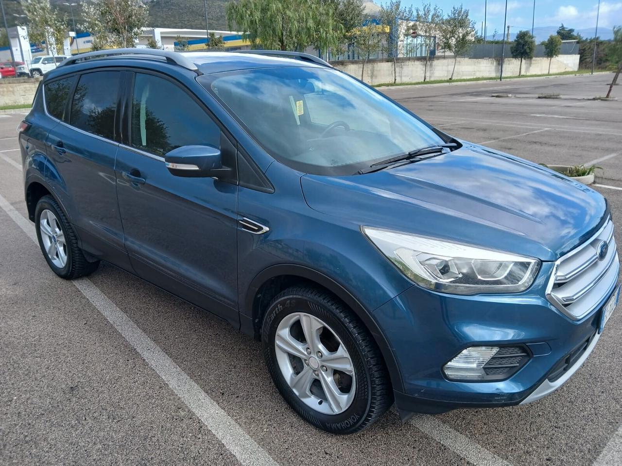Ford Kuga 1.5 TDCI 120 CV S&S 2WD Business