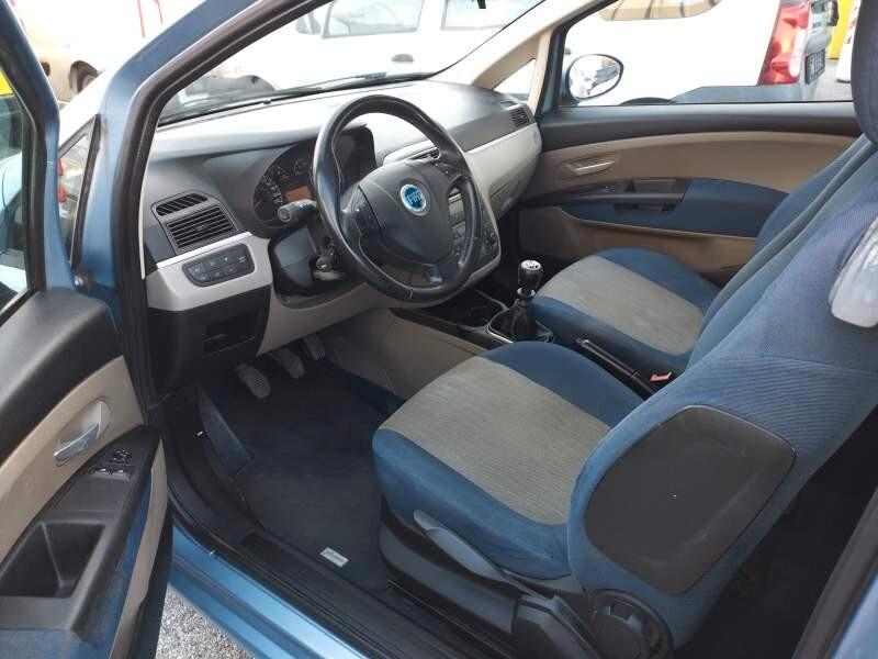 Fiat Grande Punto 1.3 MJT 90 CV 3 porte Emotion