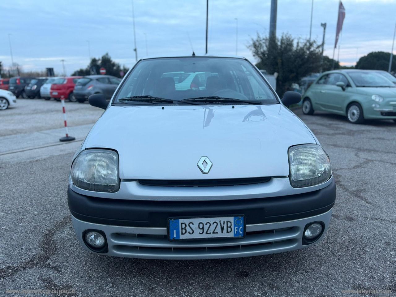 RENAULT Clio 1.2CAT 5p. RT