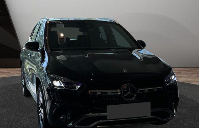 MERCEDES-BENZ GLA 250 e hybrid EQ Progressive Advanced Plus